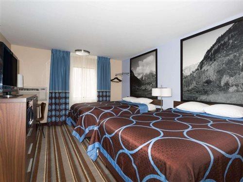 מלון Super 8 By Wyndham Longmont/Twin Peaks מראה חיצוני תמונה