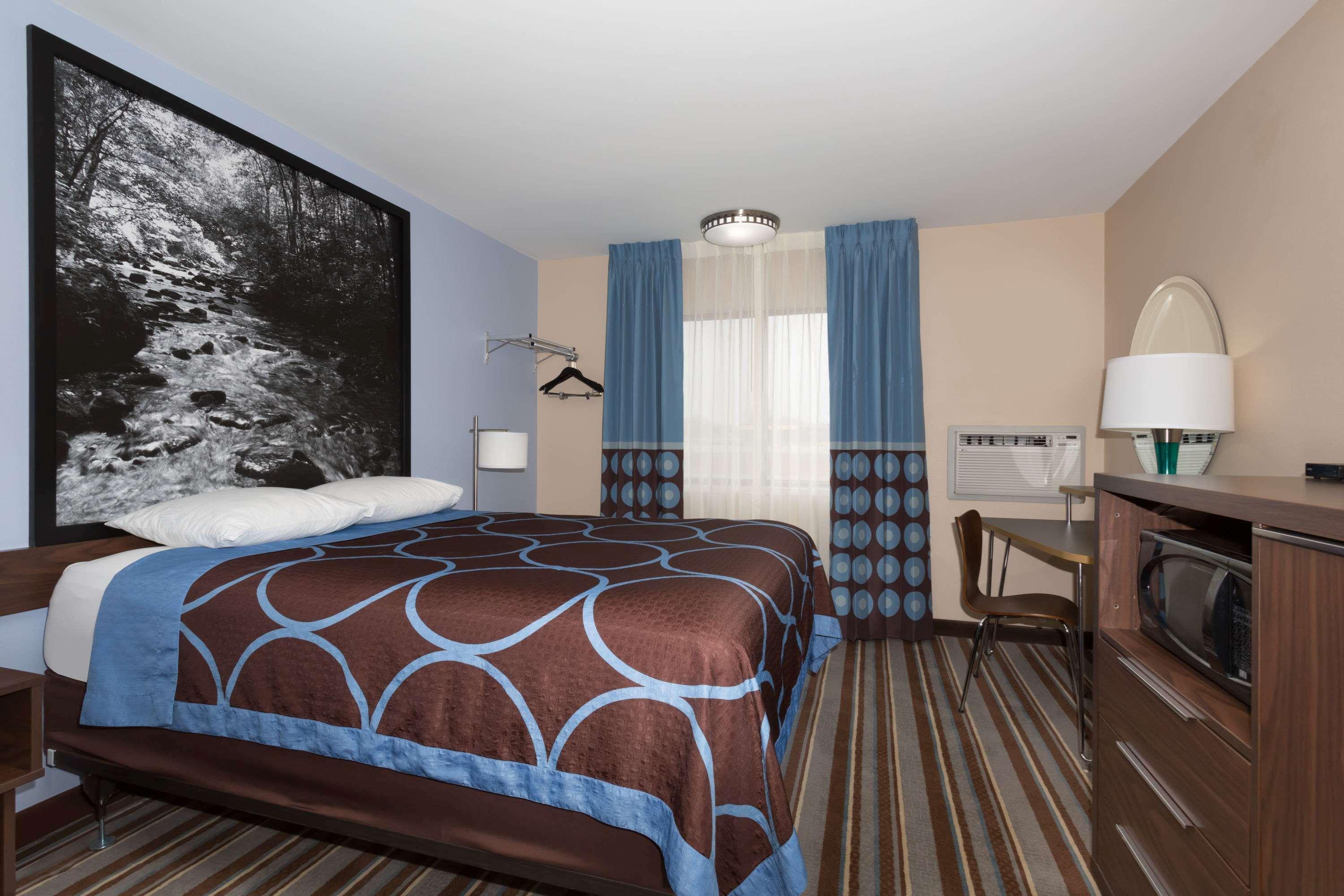 מלון Super 8 By Wyndham Longmont/Twin Peaks מראה חיצוני תמונה