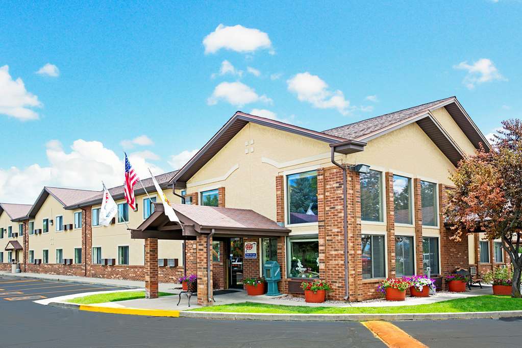 מלון Super 8 By Wyndham Longmont/Twin Peaks מראה חיצוני תמונה